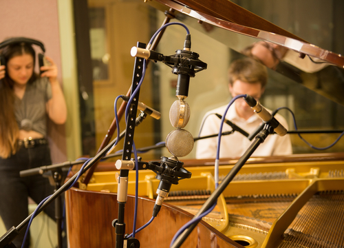 Music students during Music Technology class in Studio A.