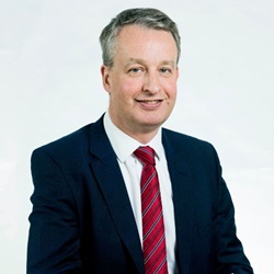 Head shot of Mark Hull, external member of the Business School Advisory Board.